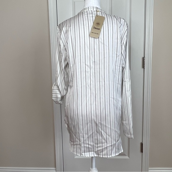 NWT.Timeson Tunics Top - Picture 4 of 10